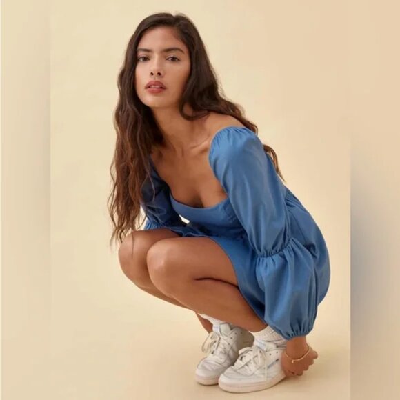 Reformation Michaela Puff Sleeve Mini Dress in Azure Blue - Picture 3 of 9